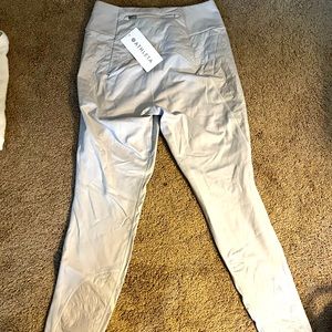 Athleta Peak Hybrid Fleece - Size M (never worn, tag still on)
